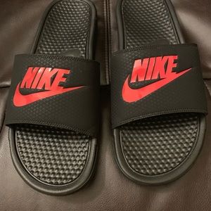 Nike slides
